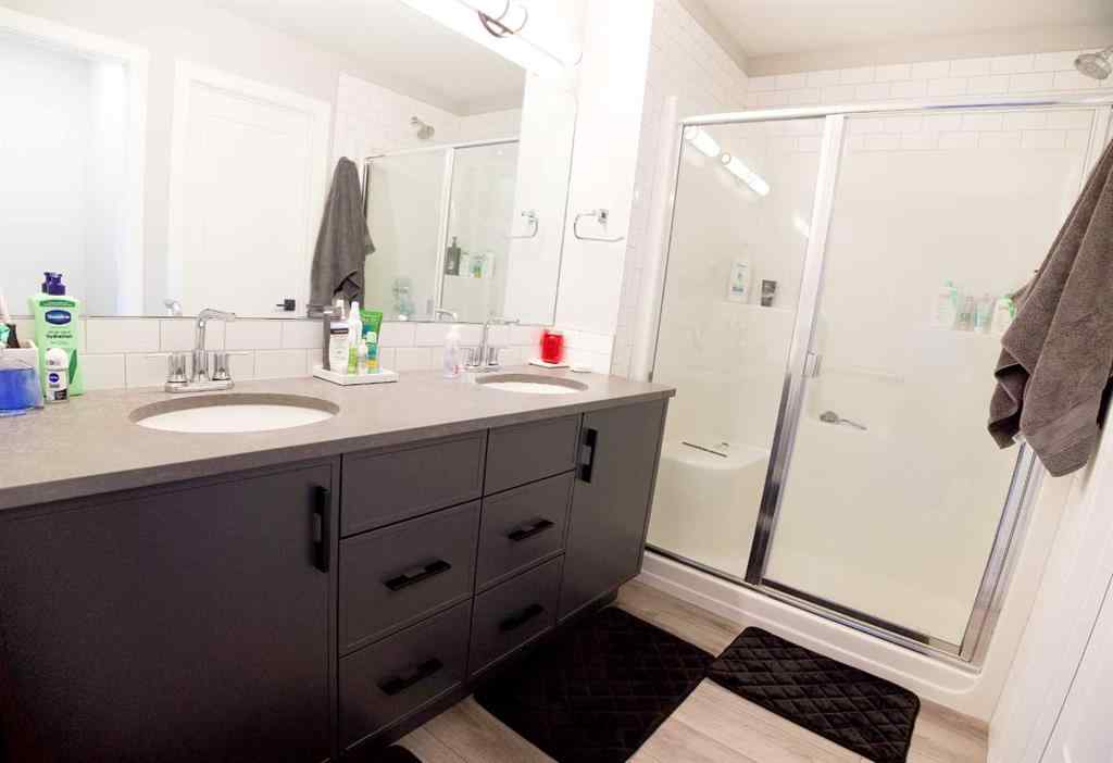 MLS® A2250954 - 119 Crestview Boulevard  in Crestview Sylvan Lake, Residential