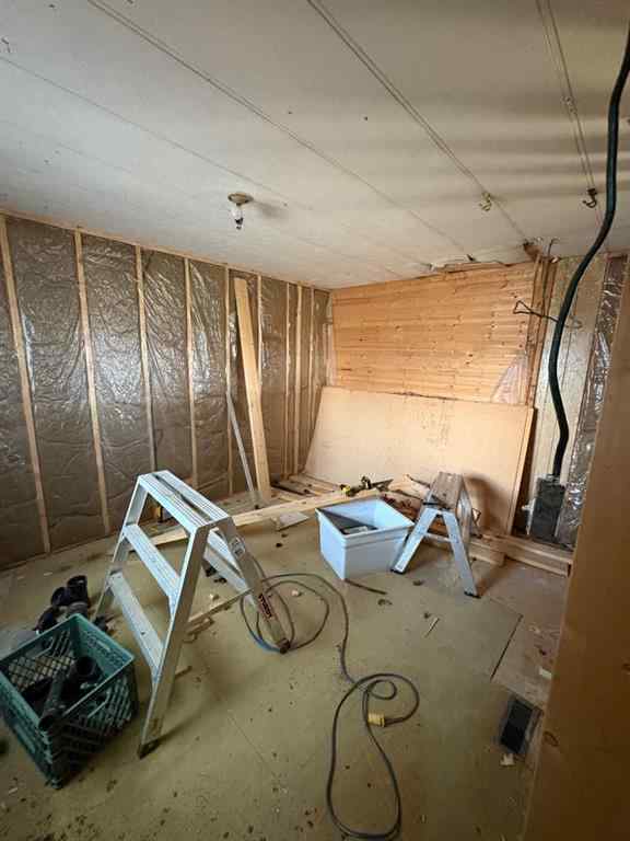 MLS® A2250958 - 5022 48 Ave   in NONE Berwyn, Residential