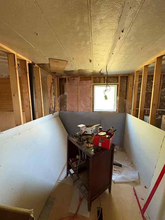 MLS® A2250958 - 5022 48 Ave   in NONE Berwyn, Residential