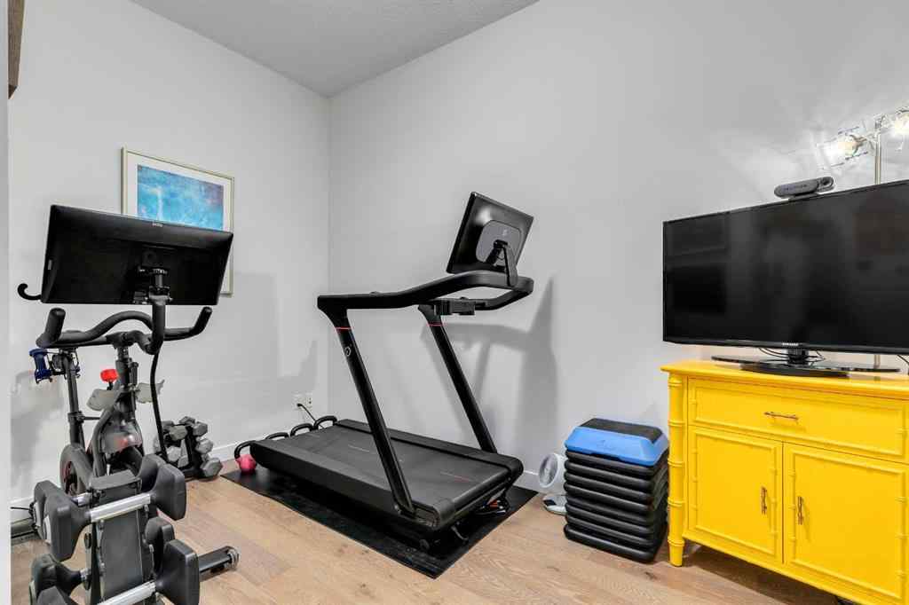 MLS® A2250960 - Unit #806 135 13 Avenue SW in Beltline Calgary, Residential