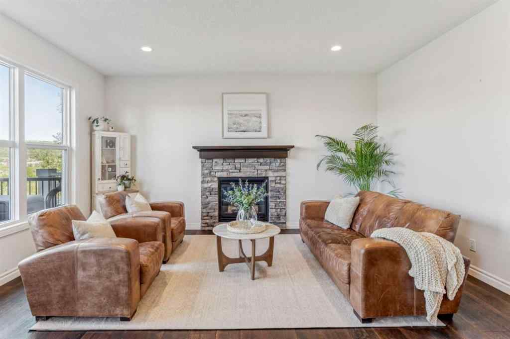 MLS® A2250965 - 50 Riviera View  in Riviera Cochrane, Residential