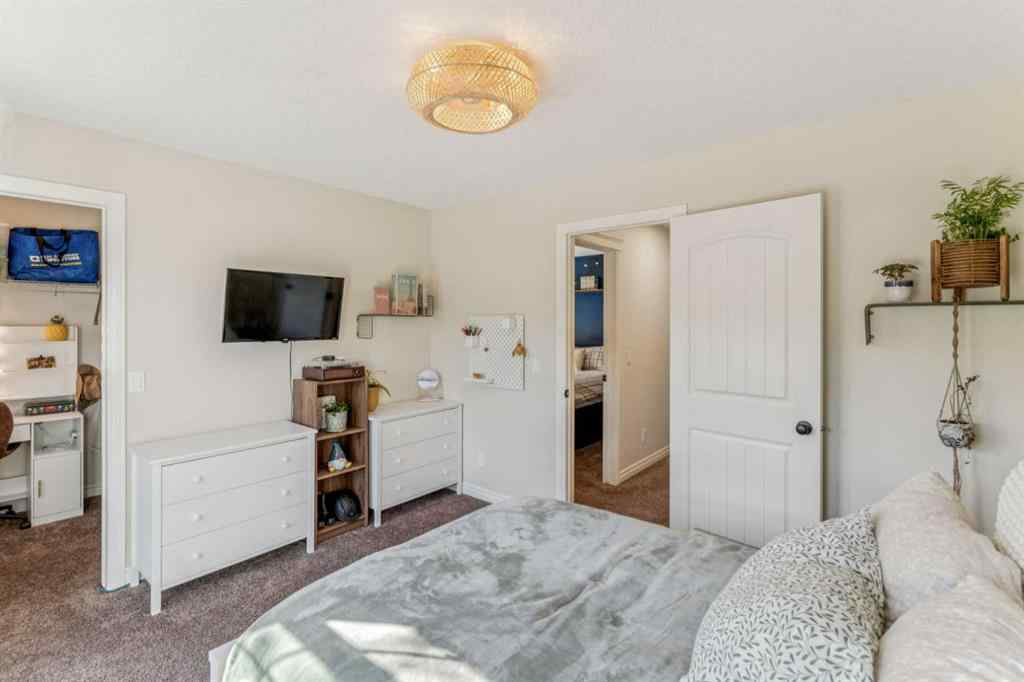 MLS® A2250965 - 50 Riviera View  in Riviera Cochrane, Residential
