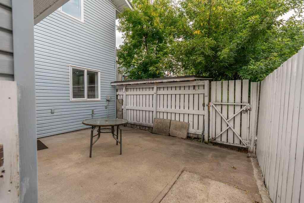 MLS® A2250969 - 2729 226 Street  in NONE Bellevue, Residential