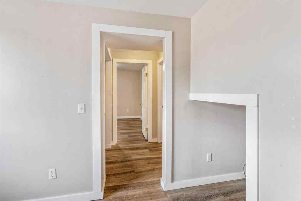 MLS® A2250969 - 2729 226 Street  in NONE Bellevue, Residential