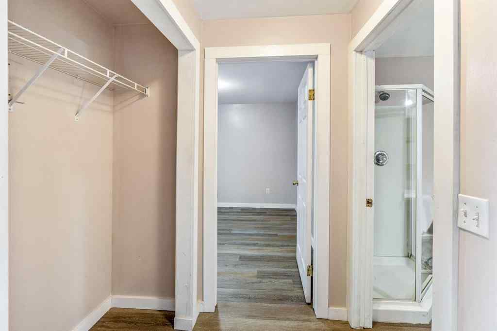 MLS® A2250969 - 2729 226 Street  in NONE Bellevue, Residential