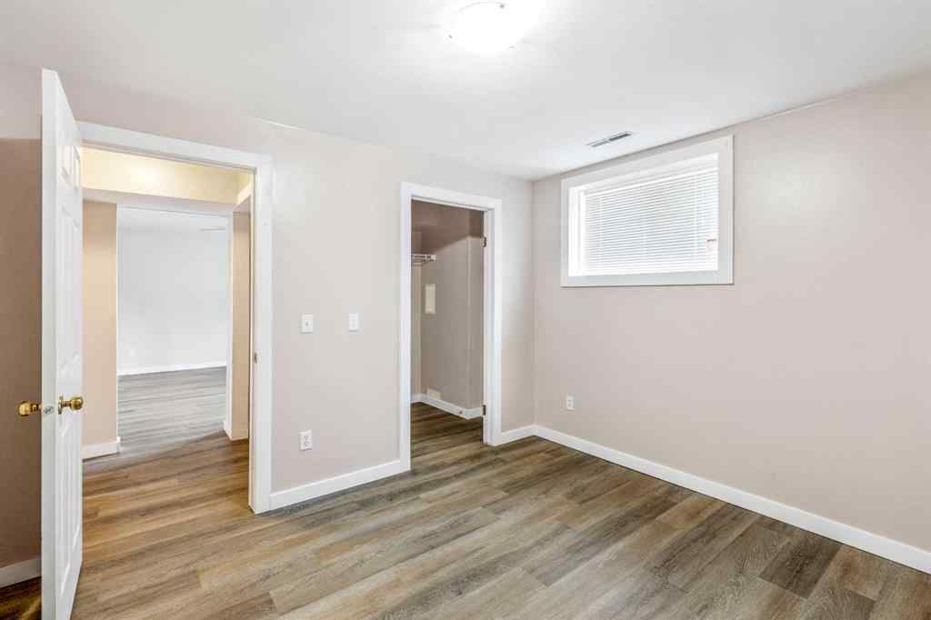 MLS® A2250969 - 2729 226 Street  in NONE Bellevue, Residential