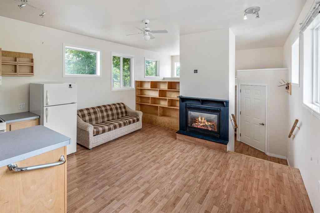 MLS® A2250969 - 2729 226 Street  in NONE Bellevue, Residential
