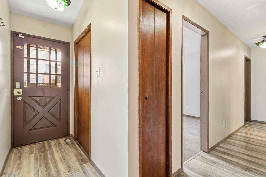 MLS® A2250970 - 18 Odell Green  in Oriole Park Red Deer, Residential