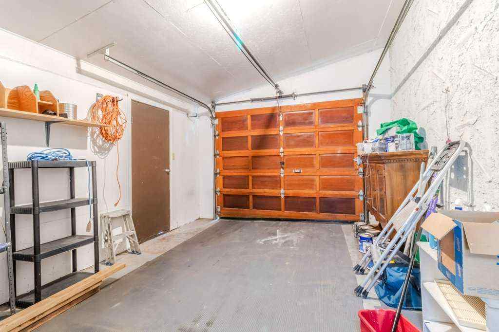 MLS® A2250970 - 18 Odell Green  in Oriole Park Red Deer, Residential