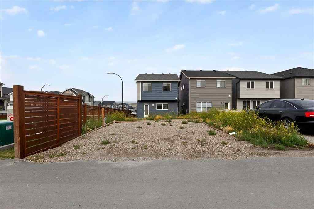MLS® A2250972 - 10 Lucas Close NW in Livingston Calgary, Residential