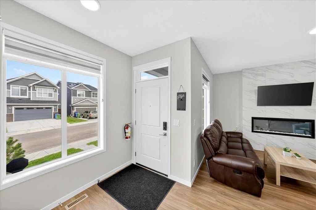 MLS® A2250972 - 10 Lucas Close NW in Livingston Calgary, Residential