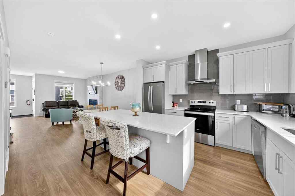 MLS® A2250972 - 10 Lucas Close NW in Livingston Calgary, Residential