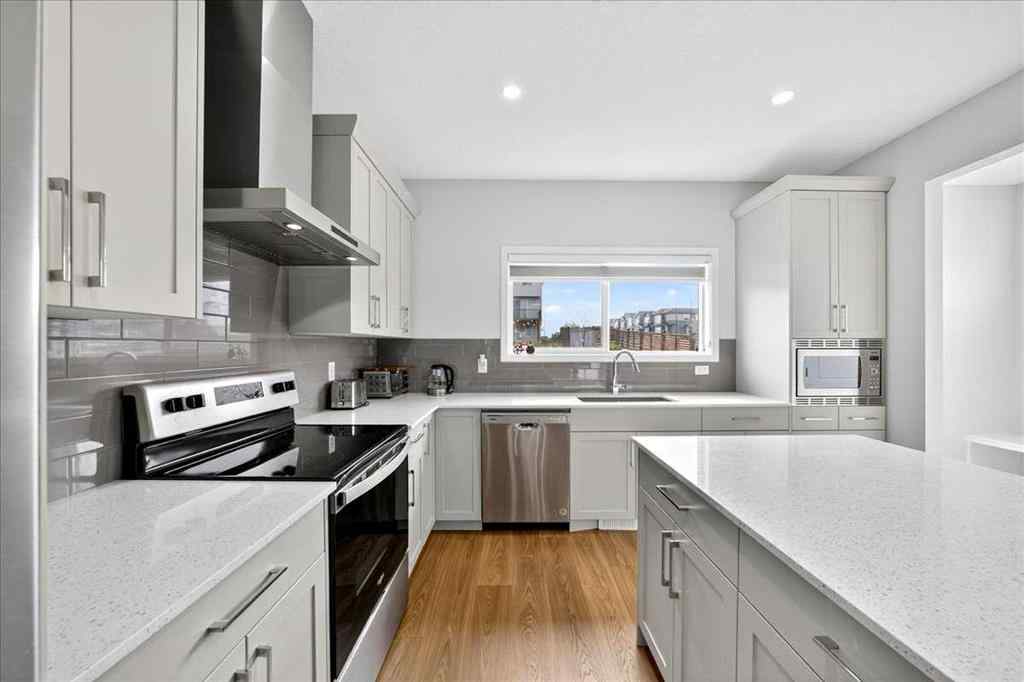 MLS® A2250972 - 10 Lucas Close NW in Livingston Calgary, Residential