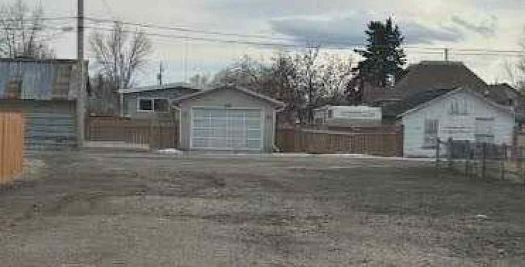MLS® A2250974 - 325 50A Avenue  in NONE Claresholm, Land