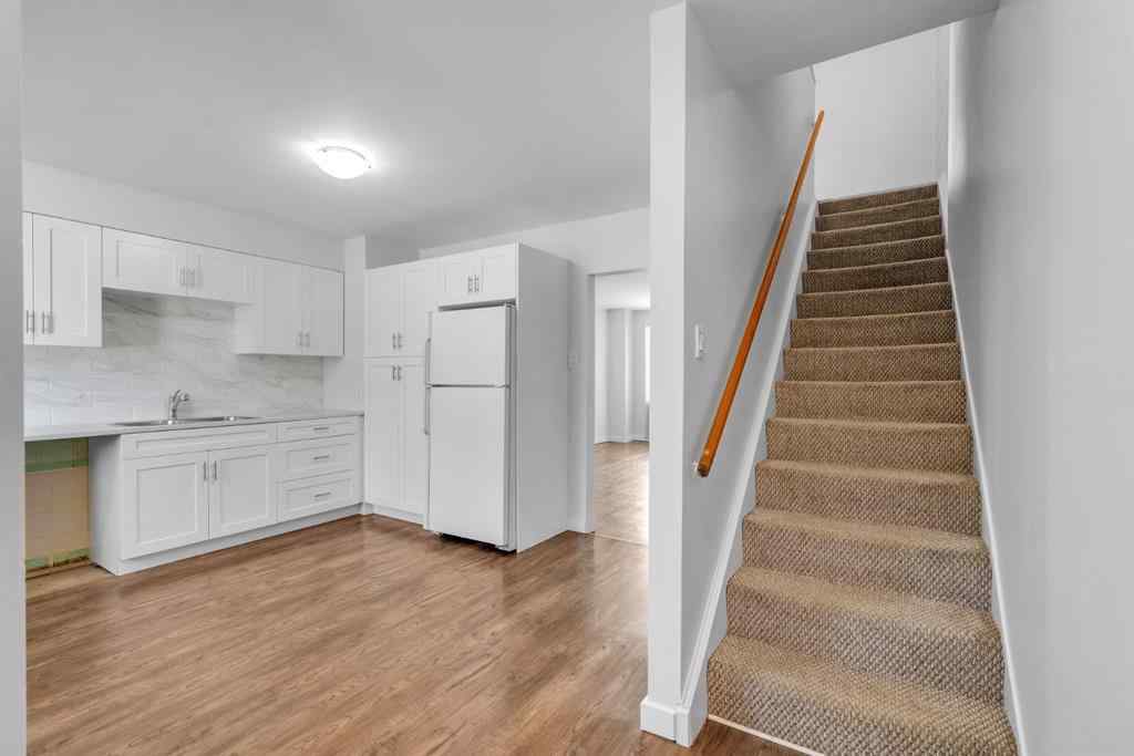 MLS® A2250975 - Unit #114 2211 19 Street NE in Vista Heights Calgary, Residential