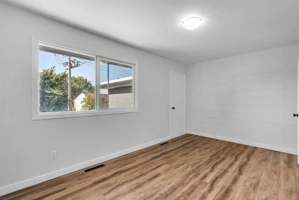 MLS® A2250975 - Unit #114 2211 19 Street NE in Vista Heights Calgary, Residential