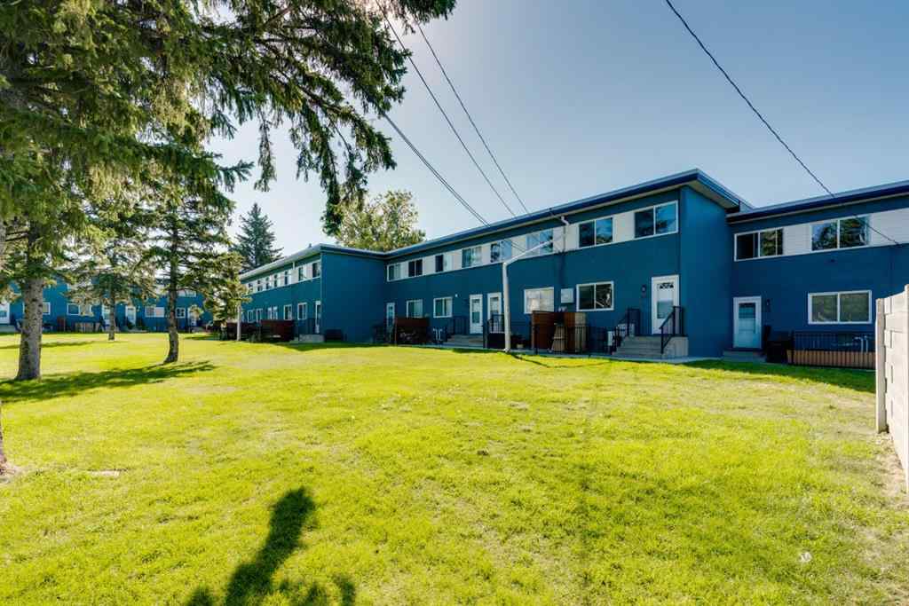 MLS® A2250975 - Unit #114 2211 19 Street NE in Vista Heights Calgary, Residential