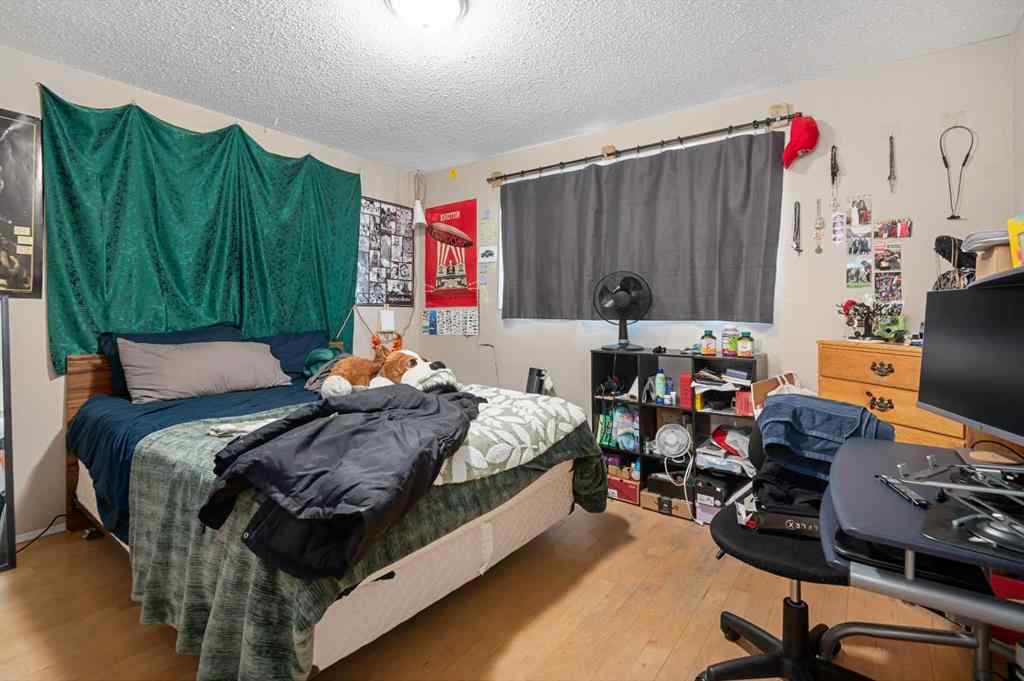 MLS® A2250979 - 4256 40 Avenue NW in Varsity Calgary, Residential