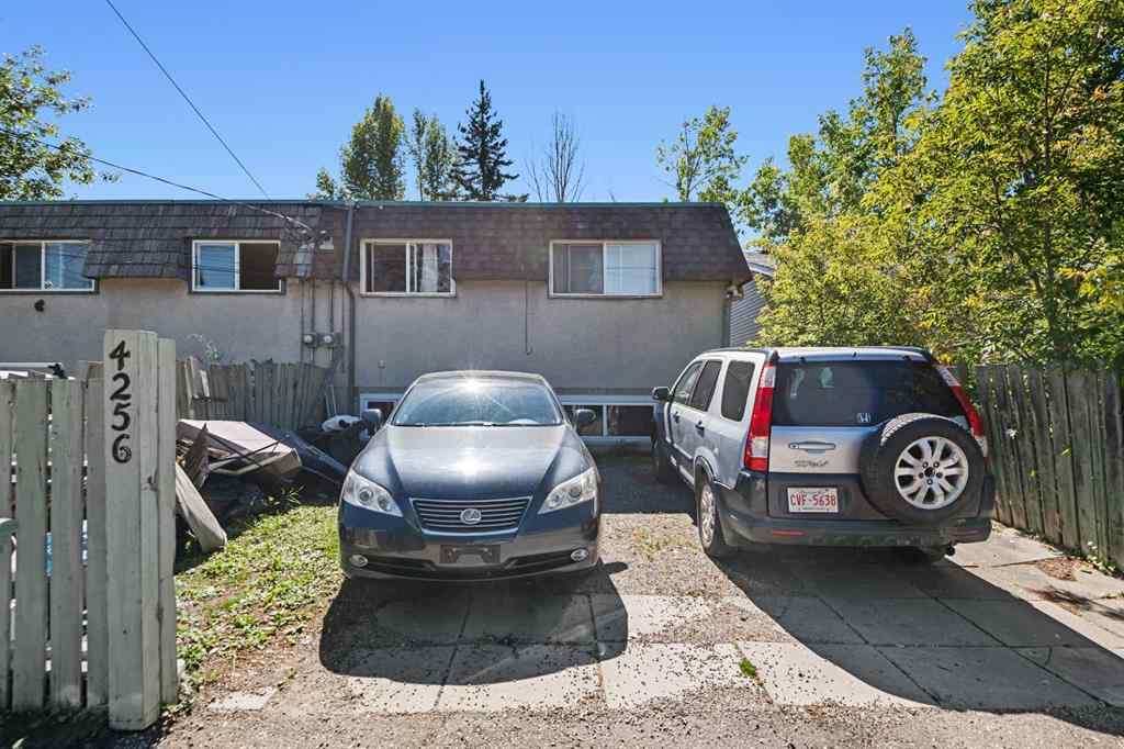 MLS® A2250979 - 4256 40 Avenue NW in Varsity Calgary, Residential