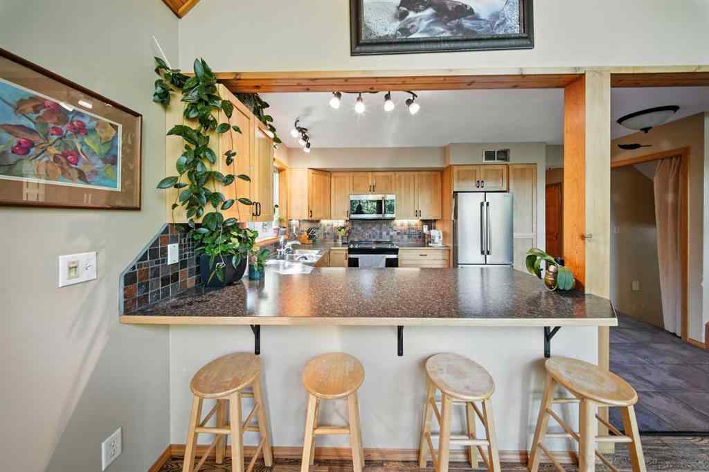 MLS® A2250988 - 42 Sunnyside Road  in Sunnyside Rural Ponoka County, Residential