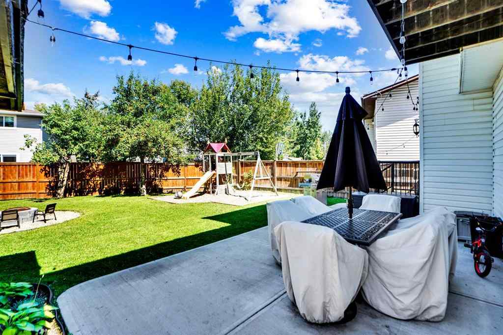 MLS® A2250994 - 103 Castlebury Way NE in Castleridge Calgary, Residential