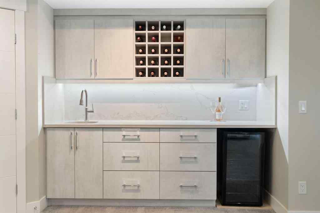 MLS® A2250995 - 100 Cambrian Drive NW in Cambrian Heights Calgary, Residential