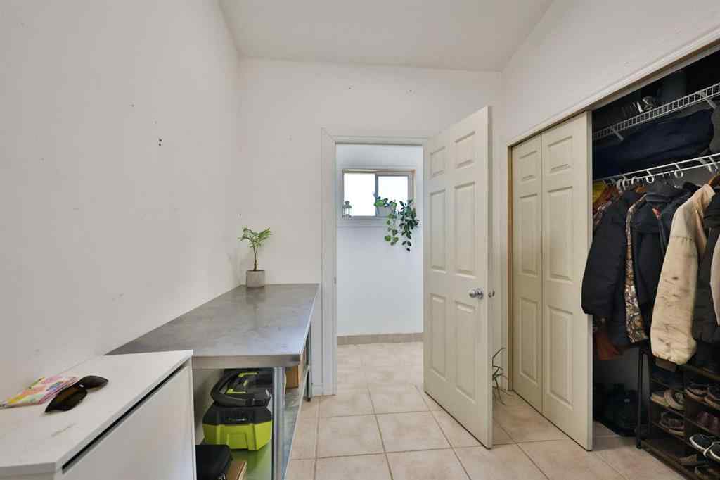 MLS® A2250996 - 24004 RR 260A   in NONE Rural Cardston County, Residential