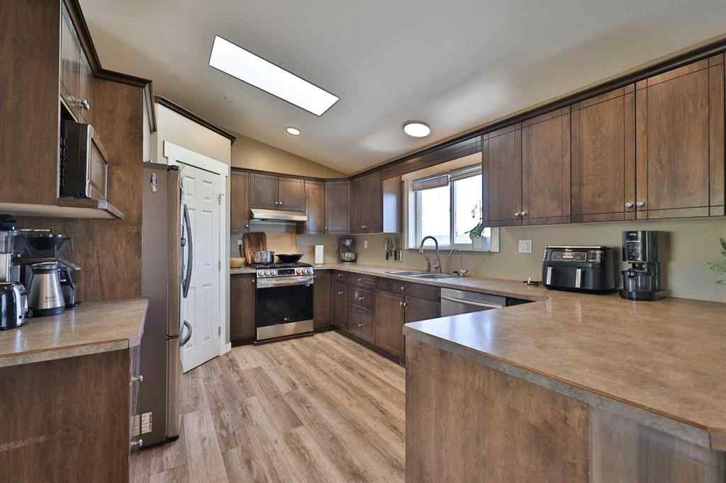 MLS® A2250996 - 24004 RR 260A   in NONE Rural Cardston County, Residential