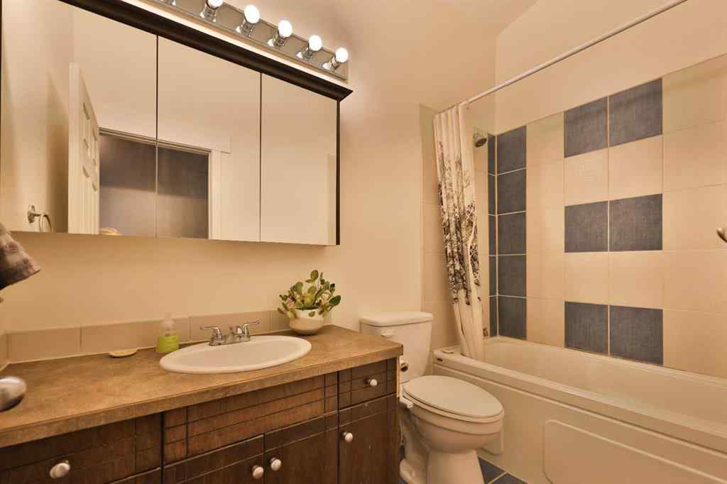 MLS® A2250996 - 24004 RR 260A   in NONE Rural Cardston County, Residential