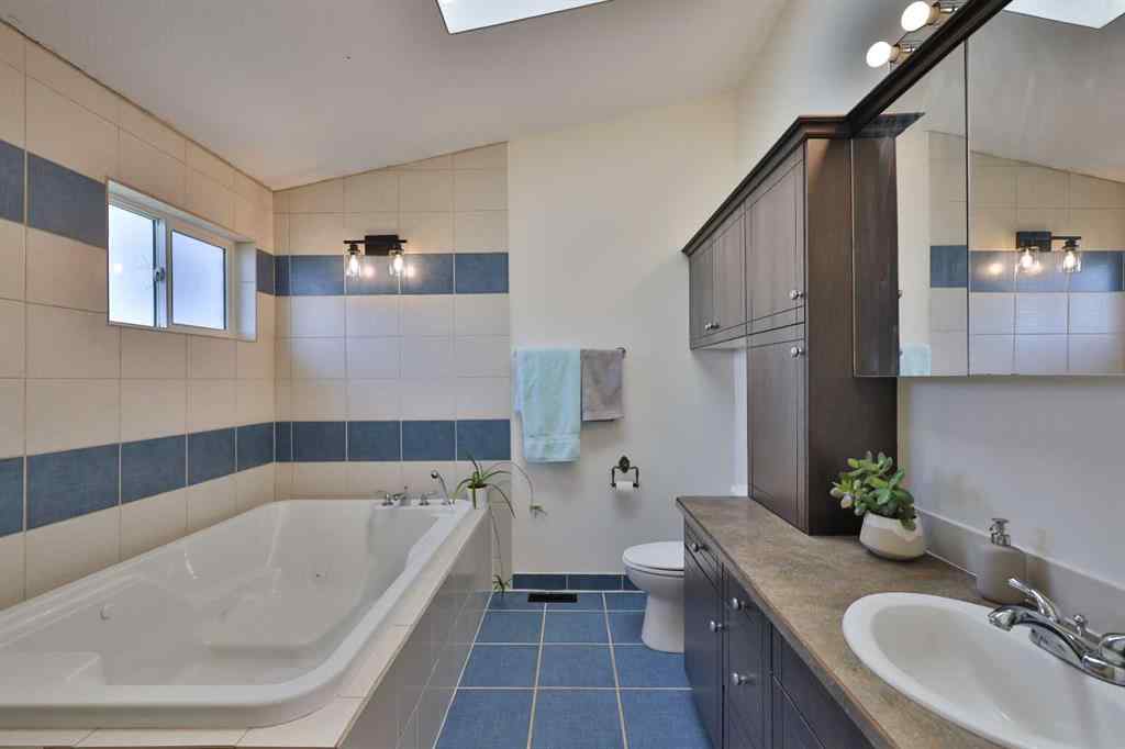 MLS® A2250996 - 24004 RR 260A   in NONE Rural Cardston County, Residential