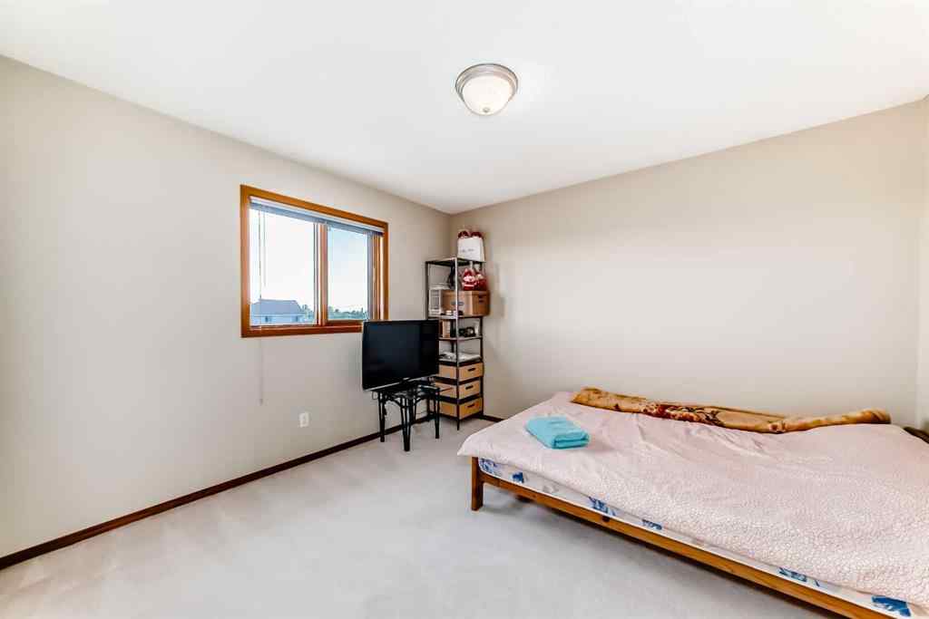 MLS® A2251010 - 75 Hampstead Way NW in Hamptons Calgary, Residential