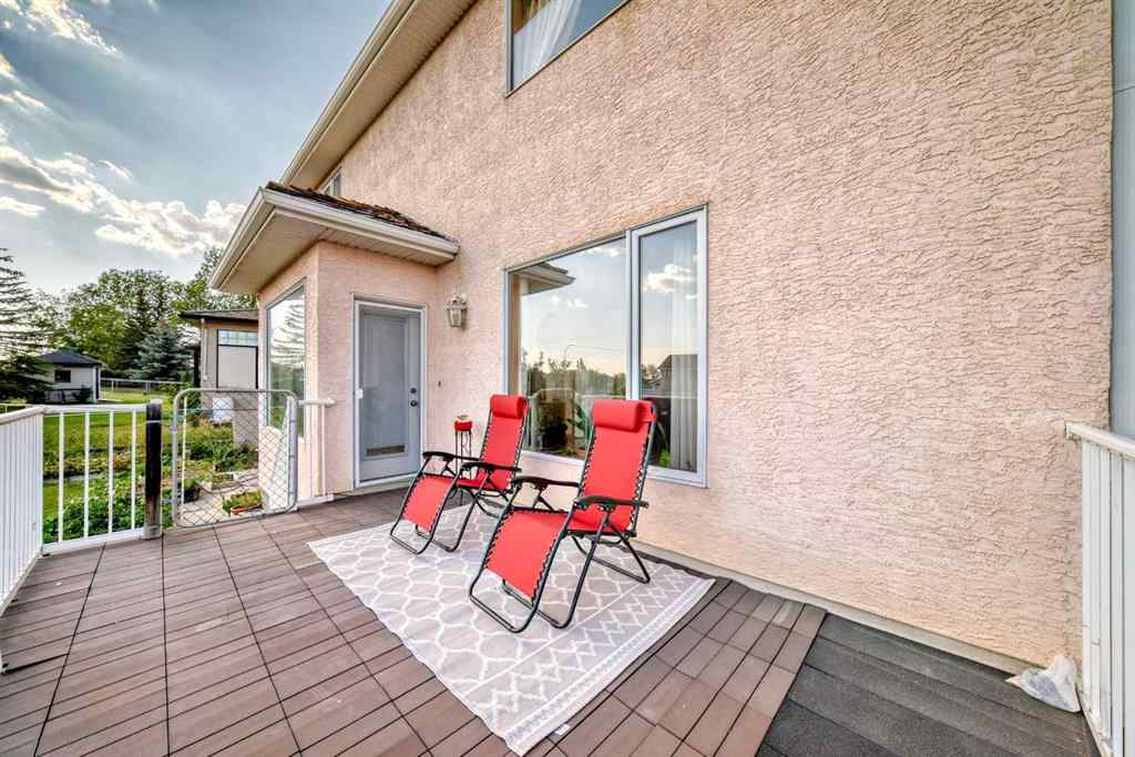 MLS® A2251010 - 75 Hampstead Way NW in Hamptons Calgary, Residential