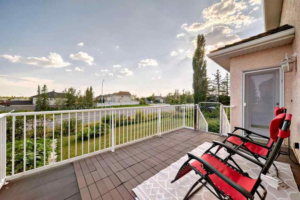 MLS® A2251010 - 75 Hampstead Way NW in Hamptons Calgary, Residential
