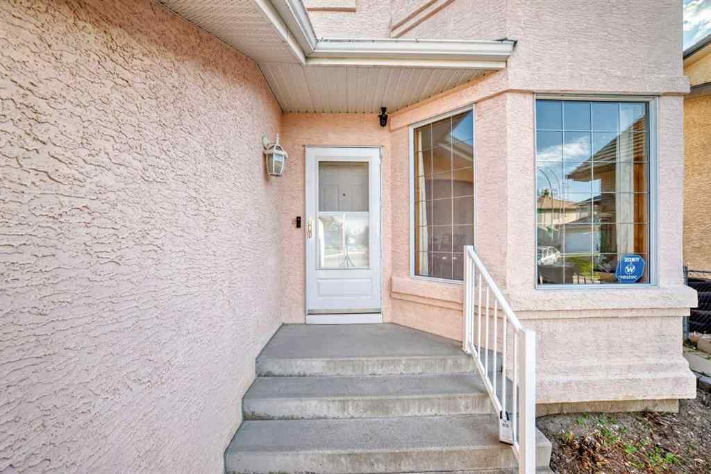 MLS® A2251010 - 75 Hampstead Way NW in Hamptons Calgary, Residential