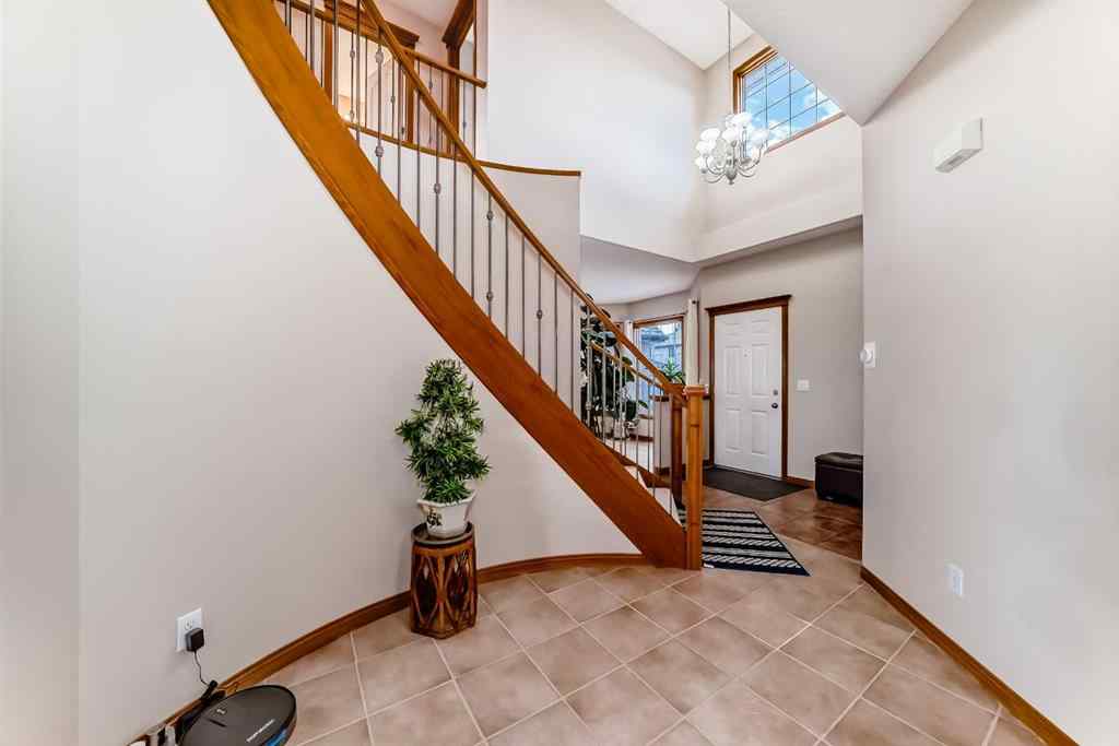 MLS® A2251010 - 75 Hampstead Way NW in Hamptons Calgary, Residential