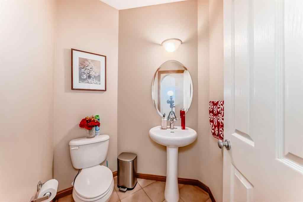 MLS® A2251010 - 75 Hampstead Way NW in Hamptons Calgary, Residential