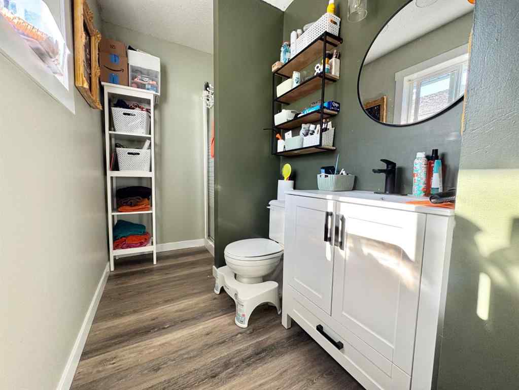 MLS® A2251016 - 10 King Court  in NONE Whitecourt, Residential