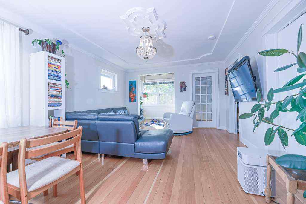 MLS® A2251017 - 10033 102 Street  in Downtown Peace River, Residential