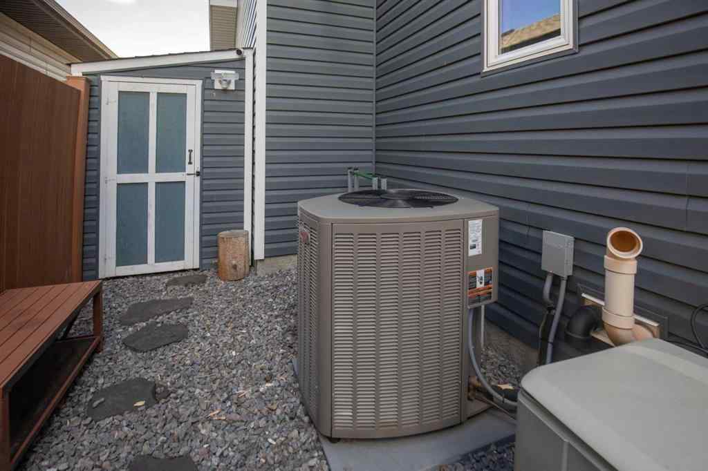 MLS® A2251019 - 40 Iron Wolf Court  in Iron Wolf Lacombe, Residential
