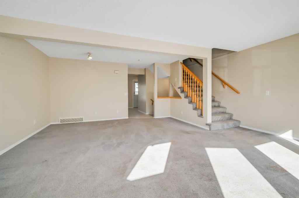 MLS® A2251021 - 677 Regal Park NE in Renfrew Calgary, Residential