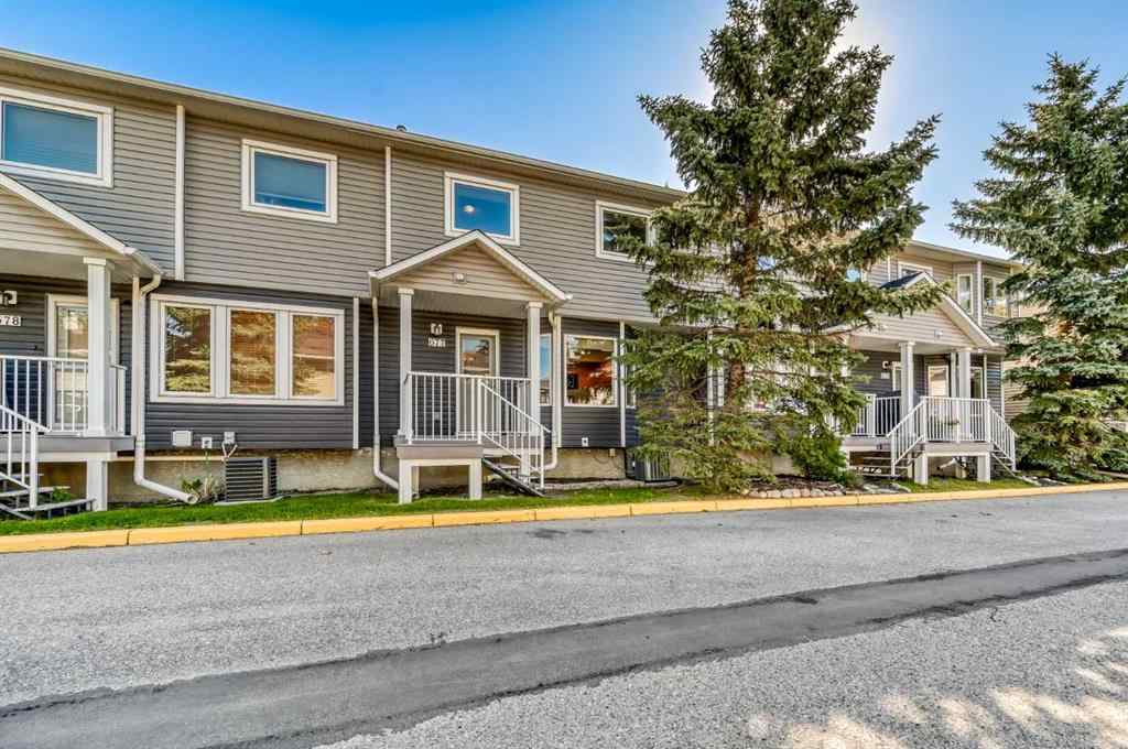 MLS® A2251021 - 677 Regal Park NE in Renfrew Calgary, Residential