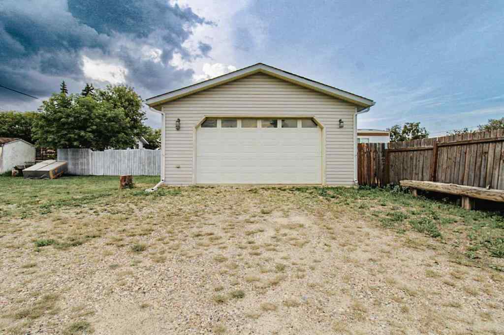 MLS® A2251022 - 309 8th Avenue SE in NONE Manning, Residential