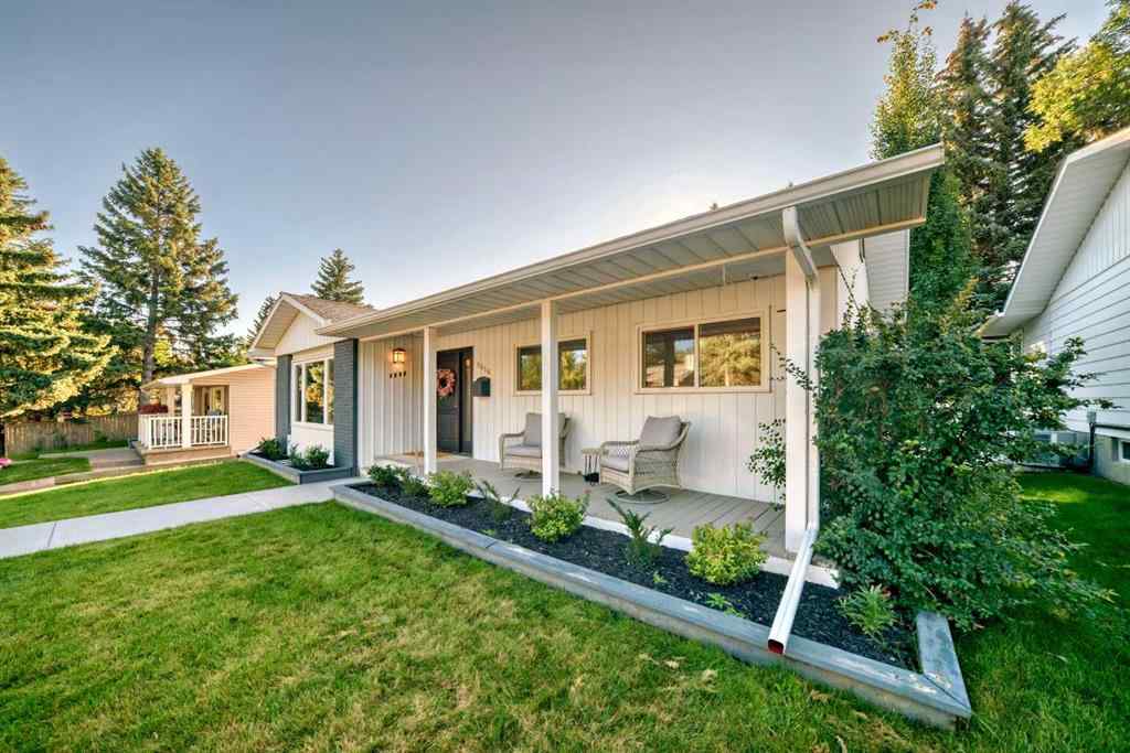 MLS® A2251023 - 9656 Oakhill Drive SW in Oakridge Calgary, Residential