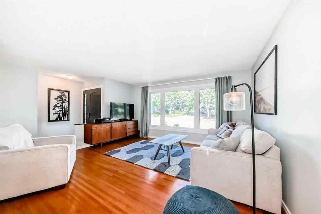 MLS® A2251023 - 9656 Oakhill Drive SW in Oakridge Calgary, Residential