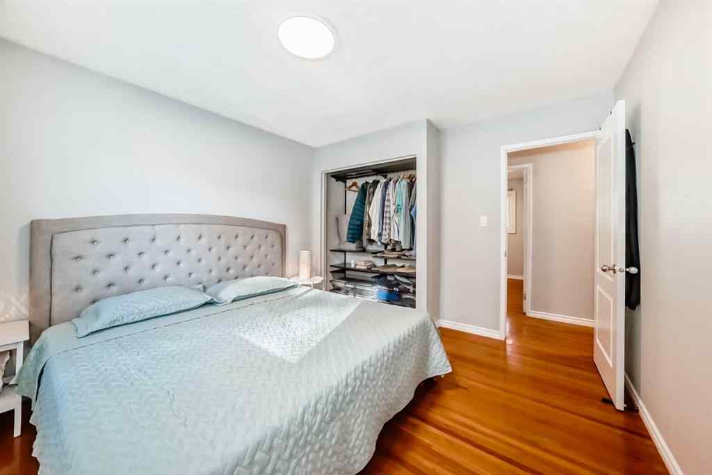 MLS® A2251023 - 9656 Oakhill Drive SW in Oakridge Calgary, Residential