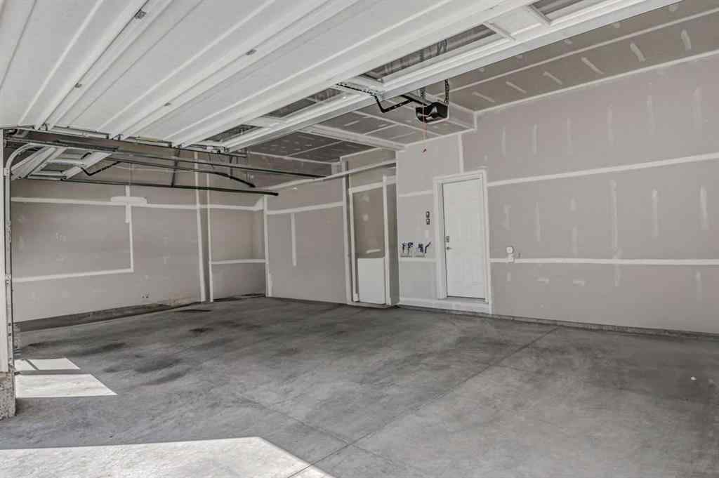 MLS® A2251029 - 114 Yorkville Street SW in Yorkville Calgary, Residential