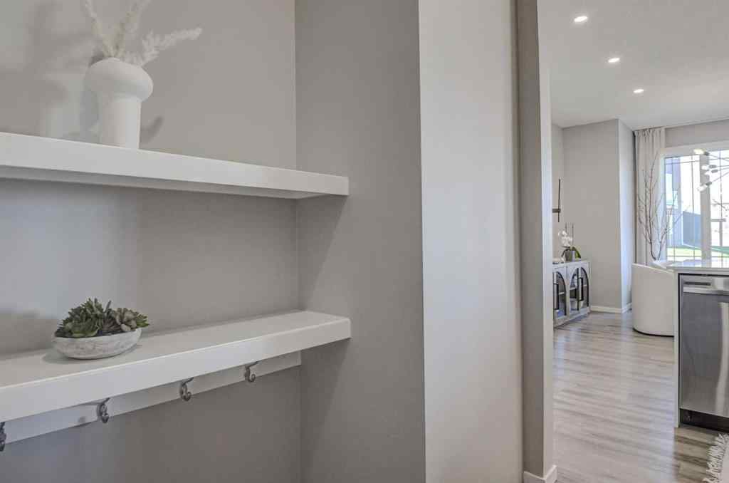 MLS® A2251029 - 114 Yorkville Street SW in Yorkville Calgary, Residential
