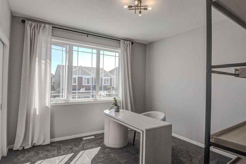 MLS® A2251029 - 114 Yorkville Street SW in Yorkville Calgary, Residential
