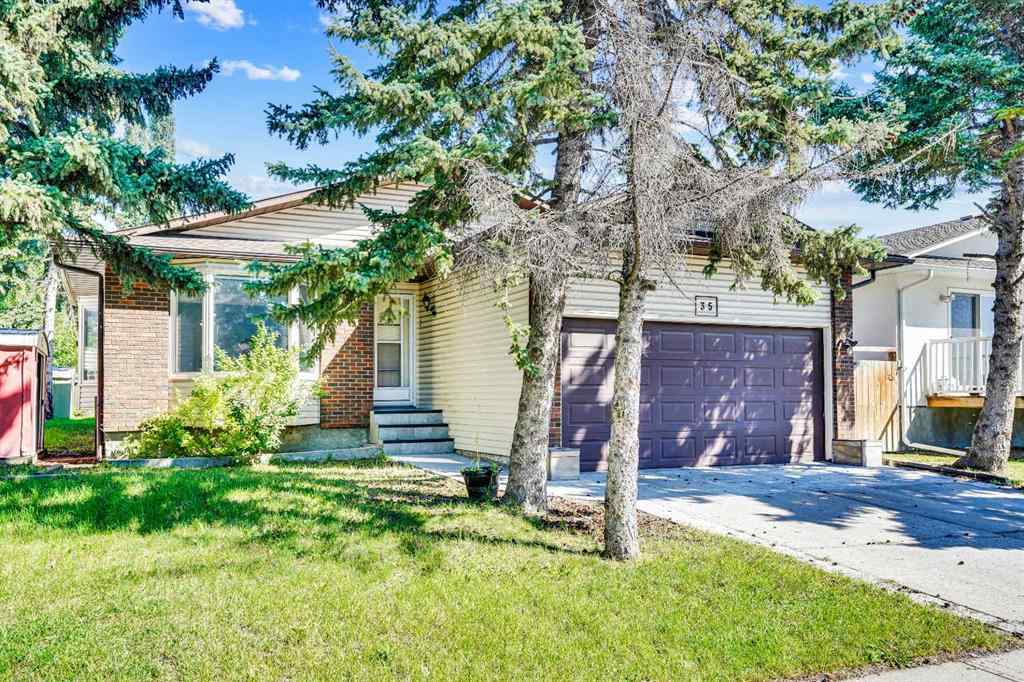 MLS® A2251038 - 35 Castlefall Grove NE in Castleridge Calgary, Residential