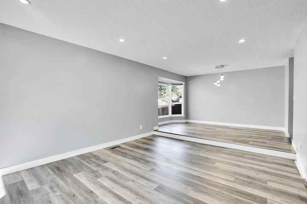 MLS® A2251038 - 35 Castlefall Grove NE in Castleridge Calgary, Residential